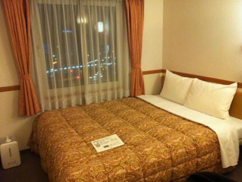 Toyoko Inn Kumamoto Ekimae Zewnętrze zdjęcie